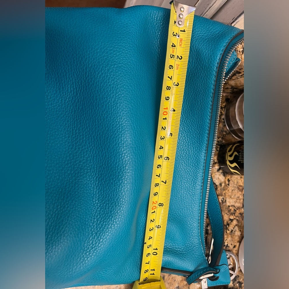 Micheal Kors Leather Crossbody - Picture 9 of 9